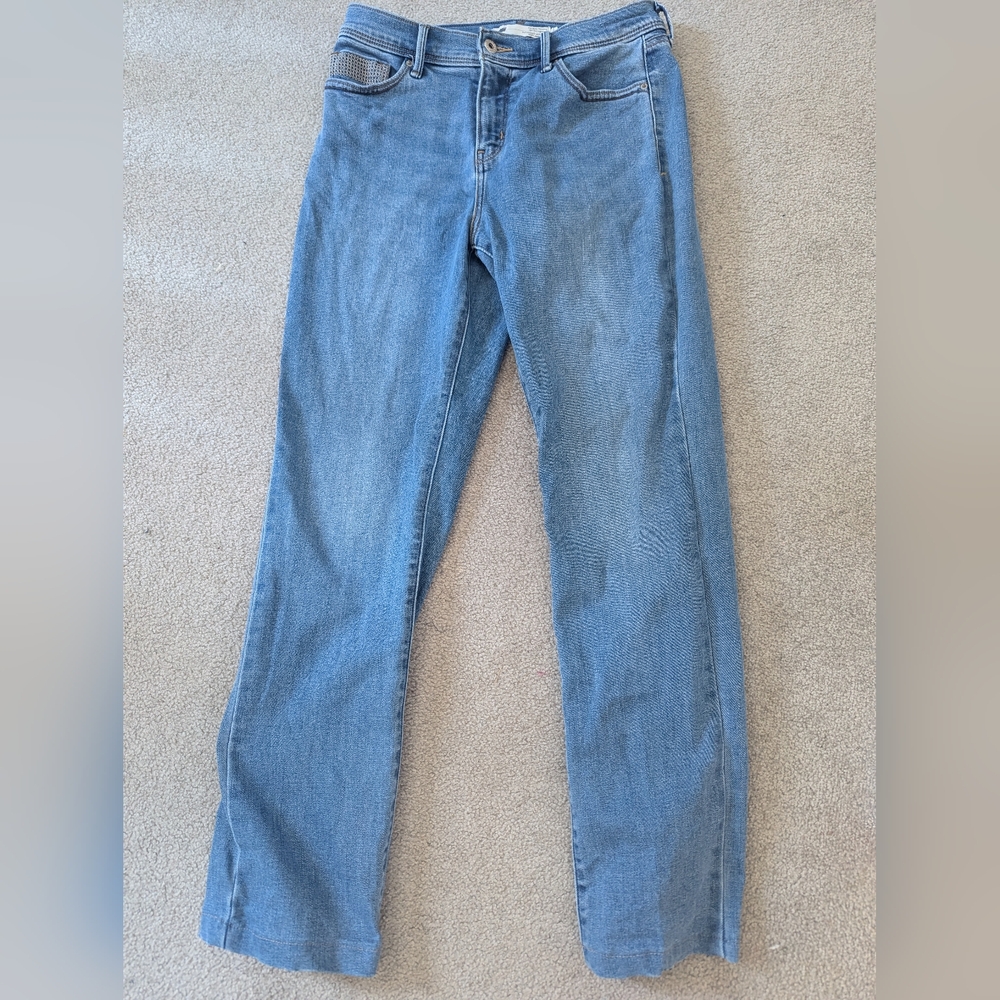 Levi's Perfectly Slimming 512 Straight Leg